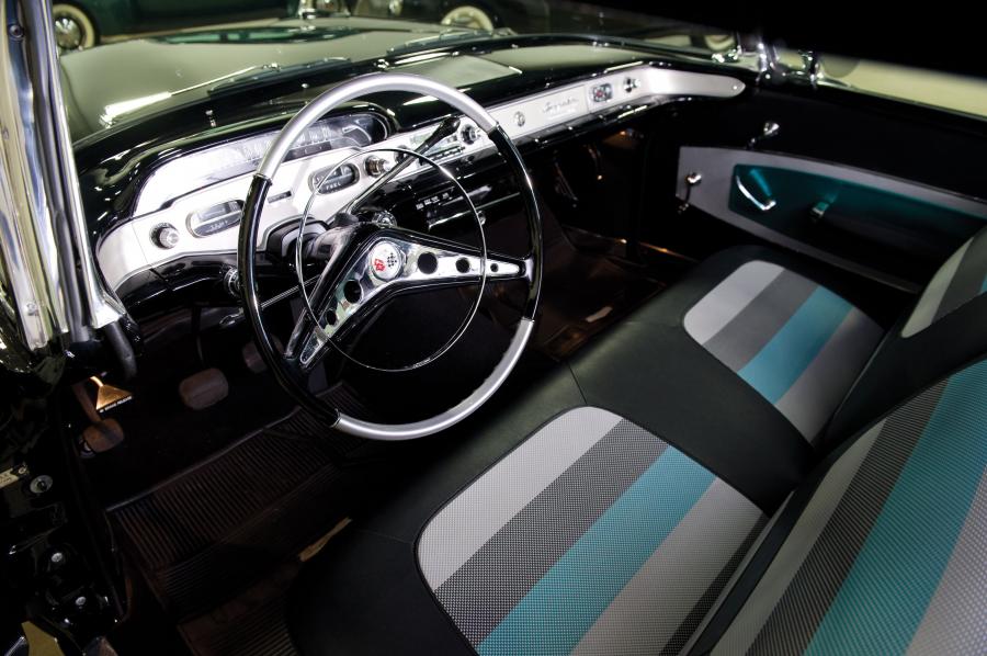  Chevrolet Impala Tri-Power 348 Convertible 1958 года  (фото 2 из 4)